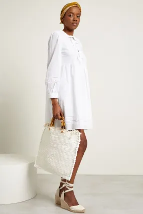 Abito in voile con pizzo