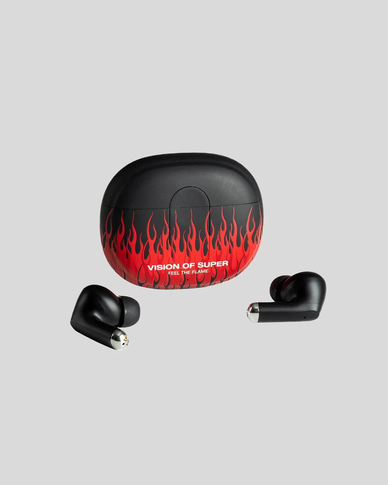 AURICOLARI NERI CON FIAMME ROSSE E LOGO BIANCO