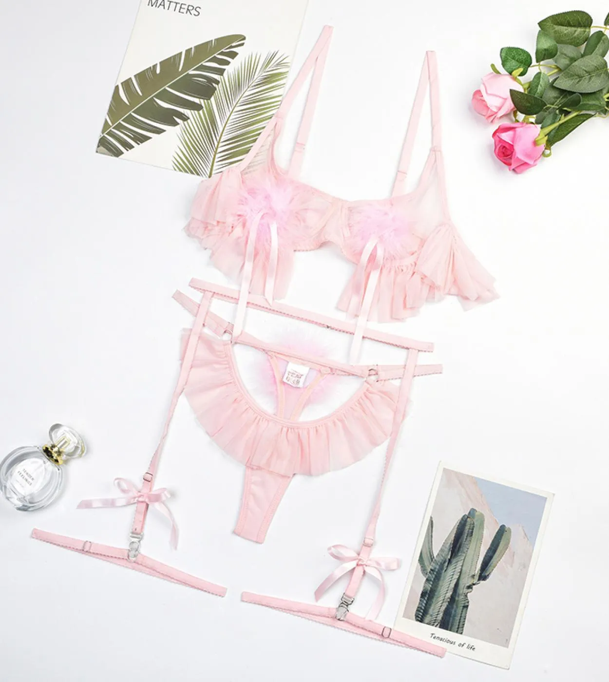 Ellolace Piuma Lingerie Rosa Chiaro Ruffle Perizoma Hollow Sissy Completi Senza Cuciture Set Donna 3 Pezzi Fata Intimo Br