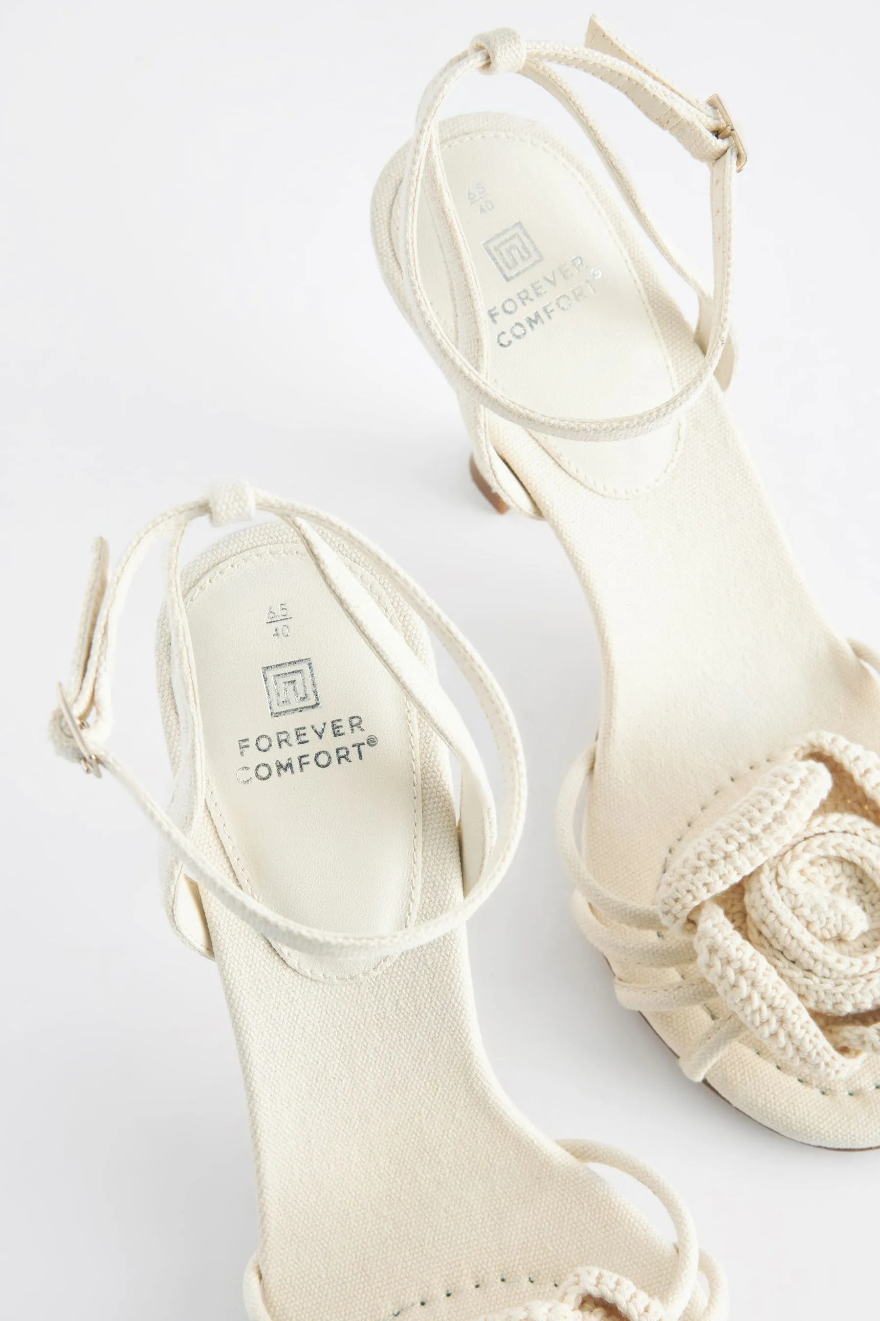 Forever Comfort® - Sandali con tacco e fiore