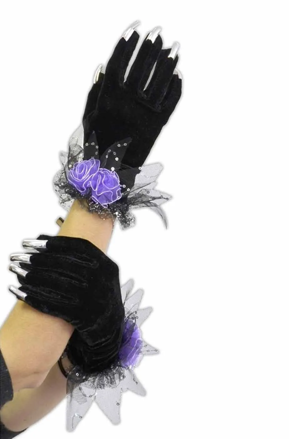 Guanti neri con rose e unghie argento per catwoman (togliendo la rosa)