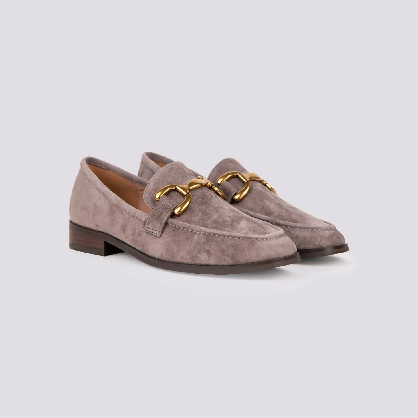 MOCASSINO  CON MORSETTO FRONTALE IN CAMOSCIO GRIGIO