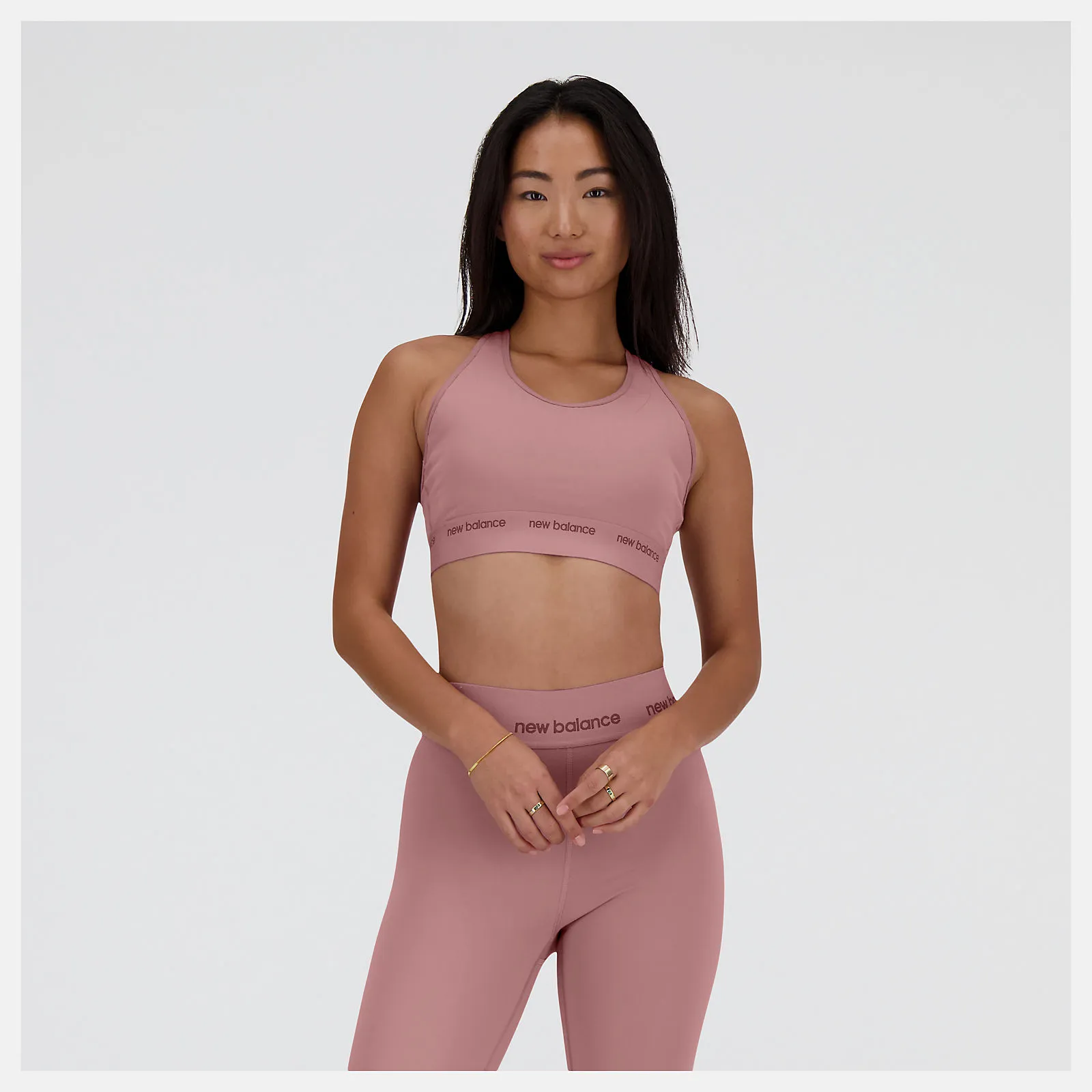 New Balance Sleek Medium Support Sports Pace Bra Reggiseno Donna