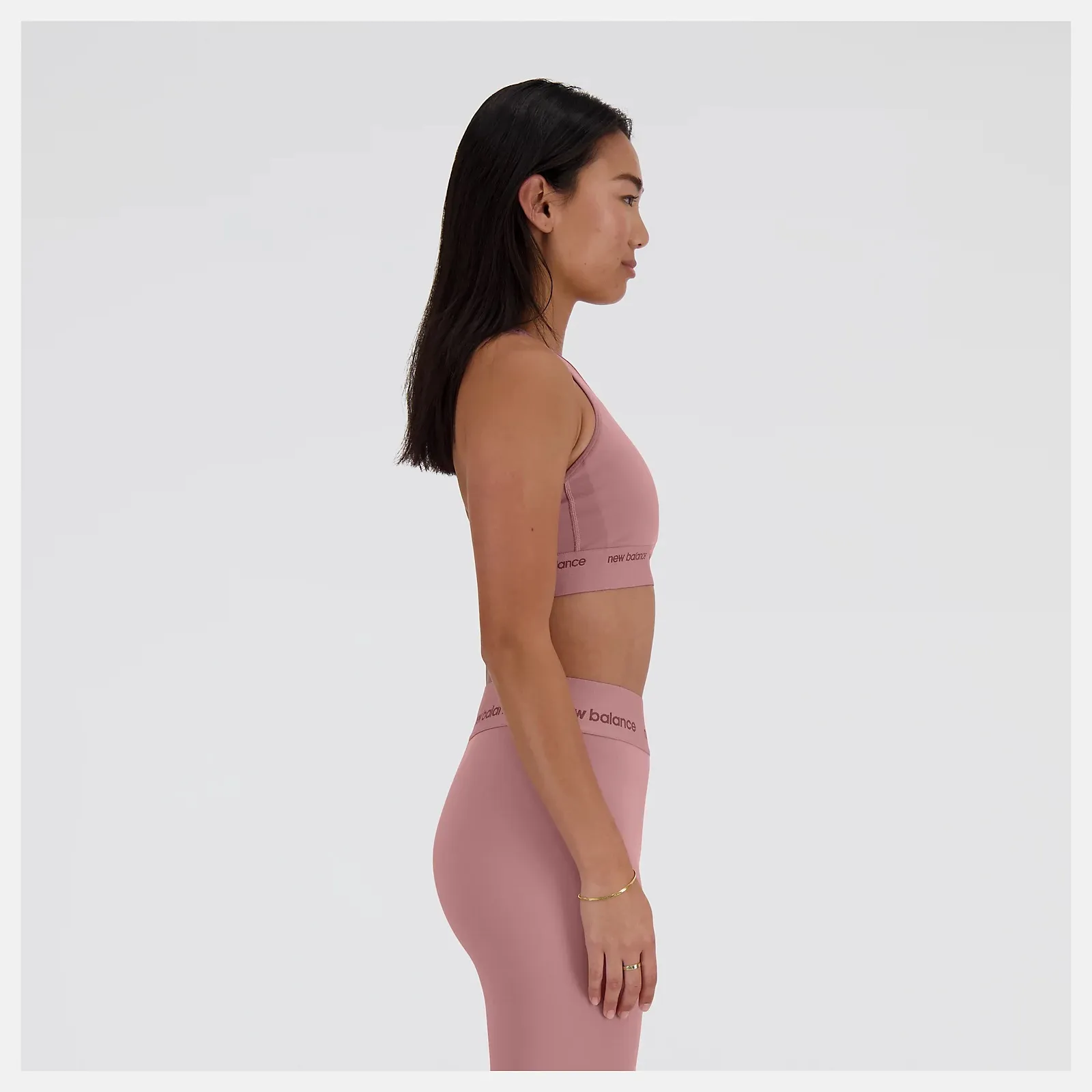 New Balance Sleek Medium Support Sports Pace Bra Reggiseno Donna