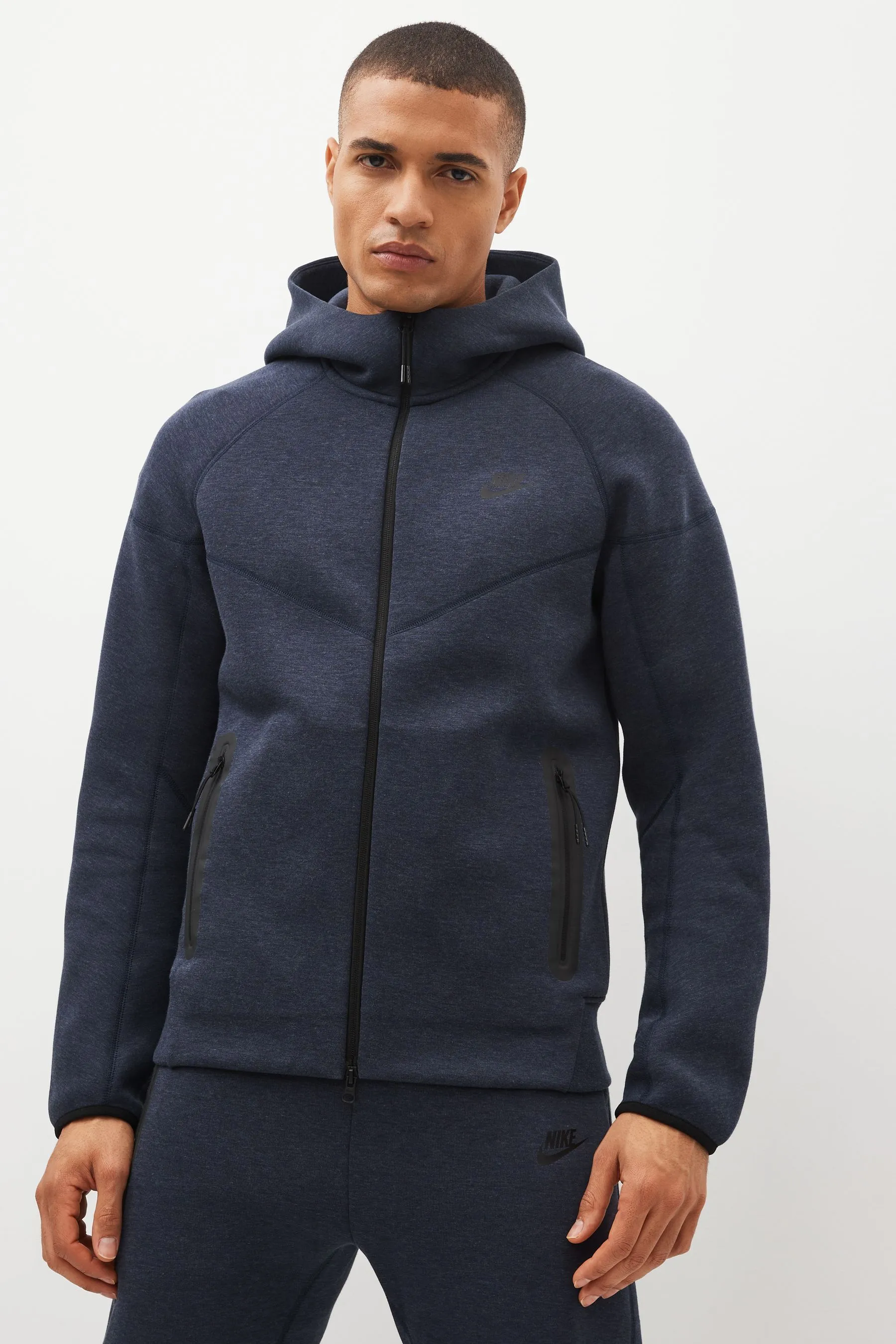 Nike - Felpa tecnica in pile con zip e cappuccio