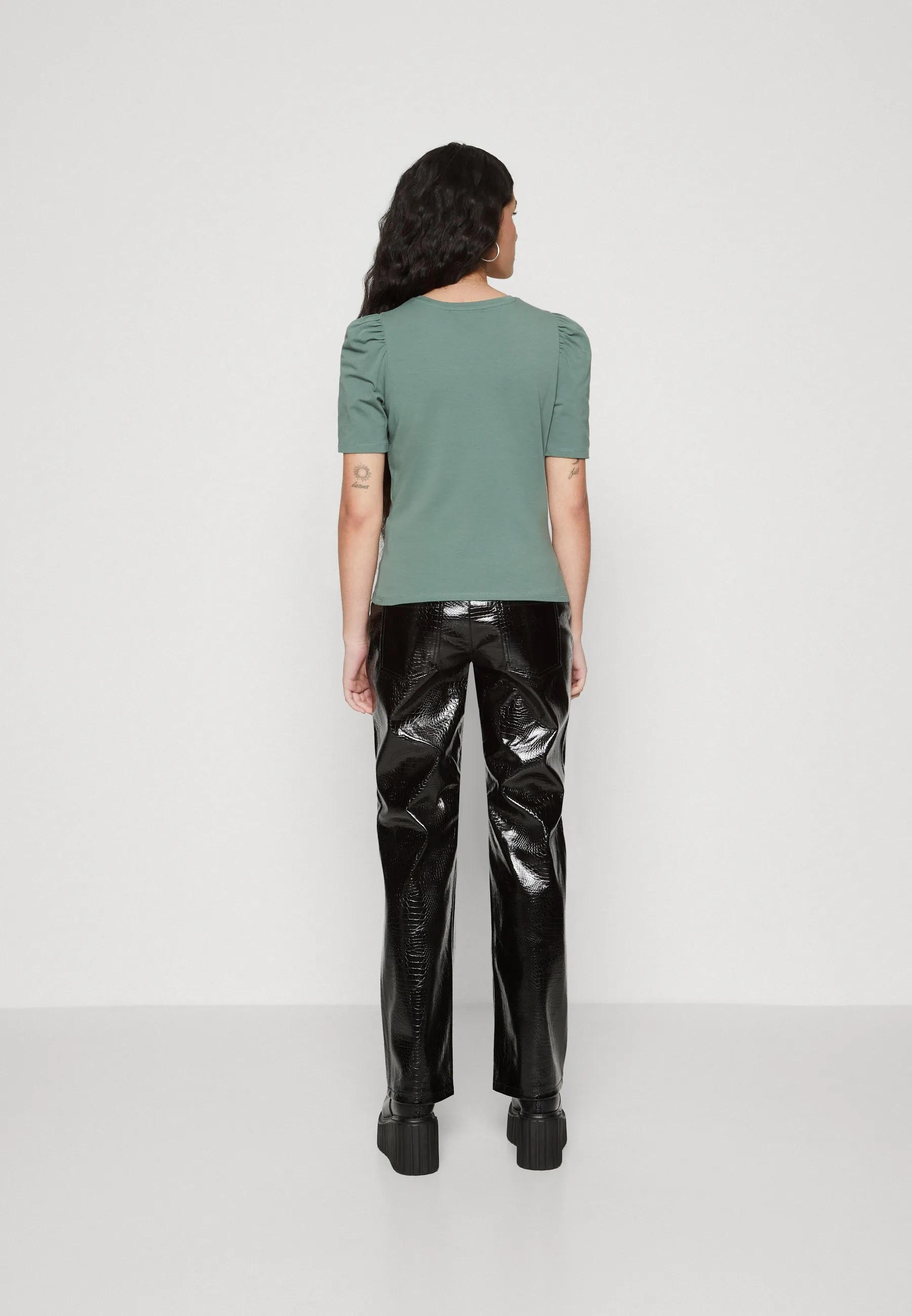 ONLLIVE LOVE 2/4 PUFFTOP - T-shirt basic