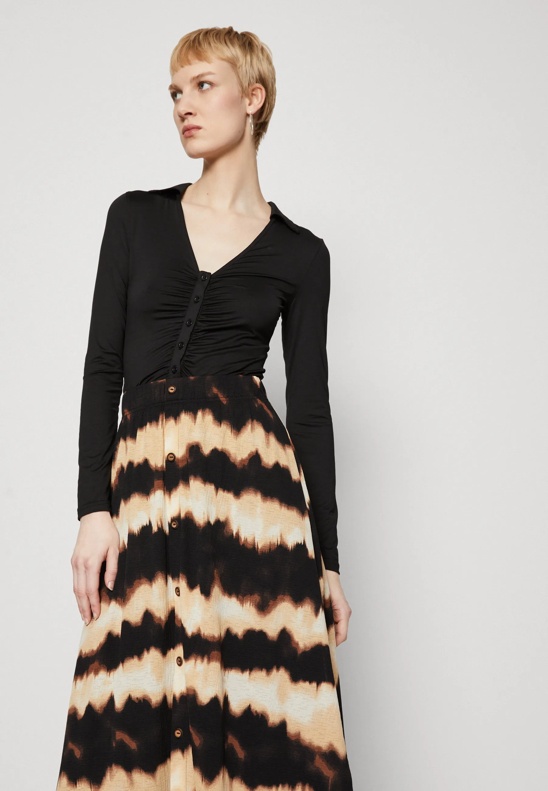 ONLPELLA SKIRT - Gonna a campana