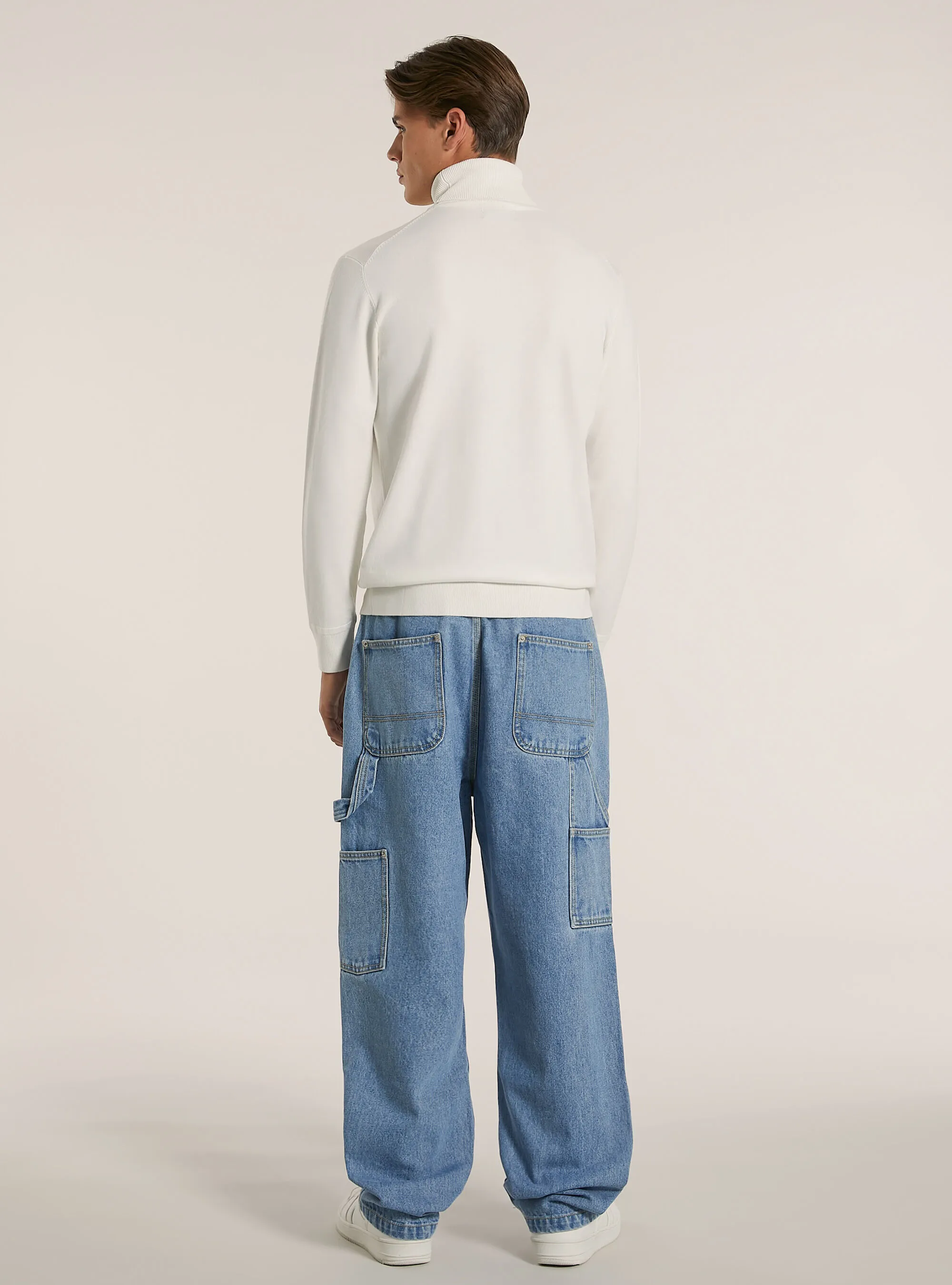 Pullover collo alto in viscosa