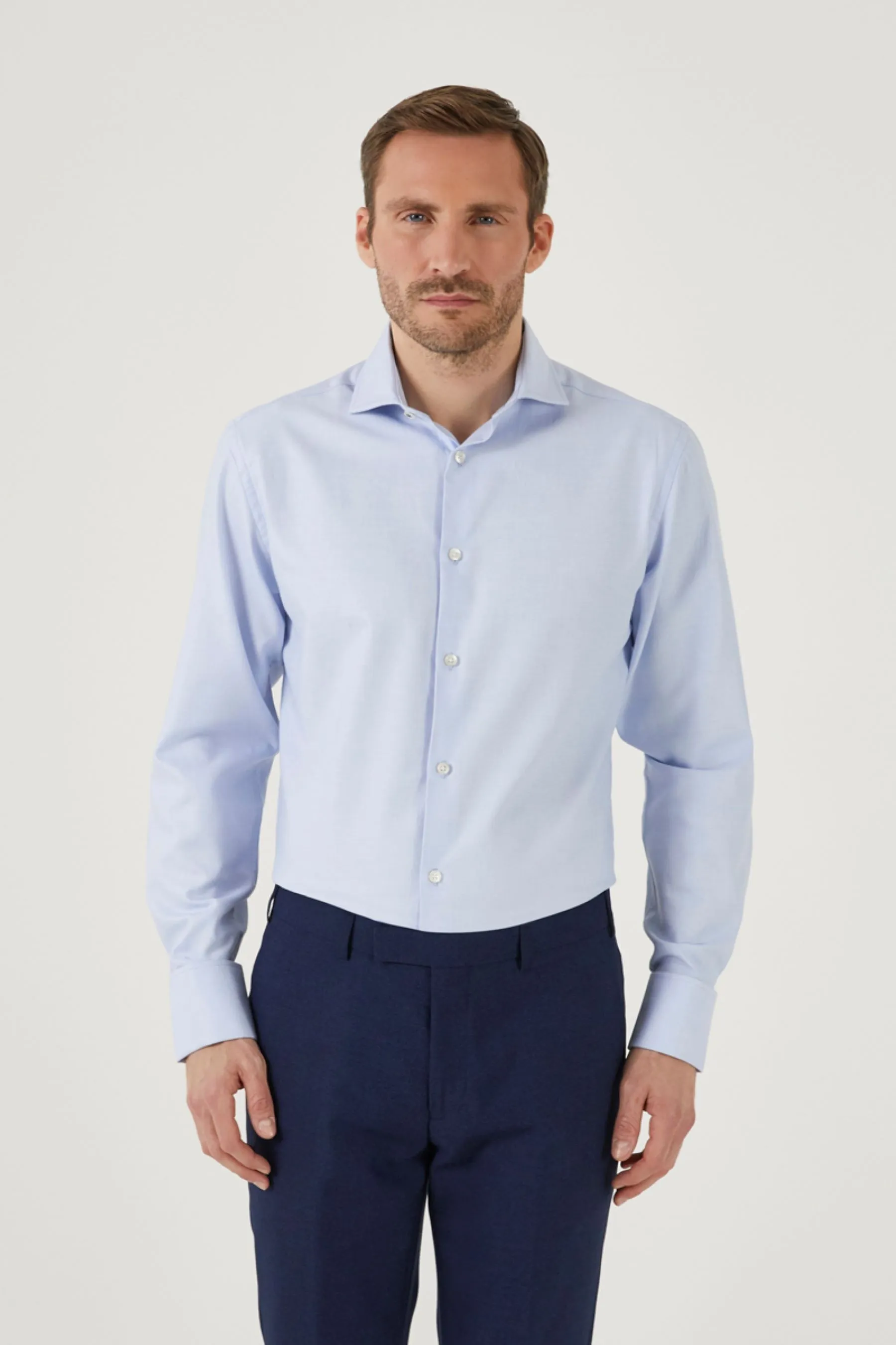 Skopes - Camicia in tessuto a pallini con polsino doppio