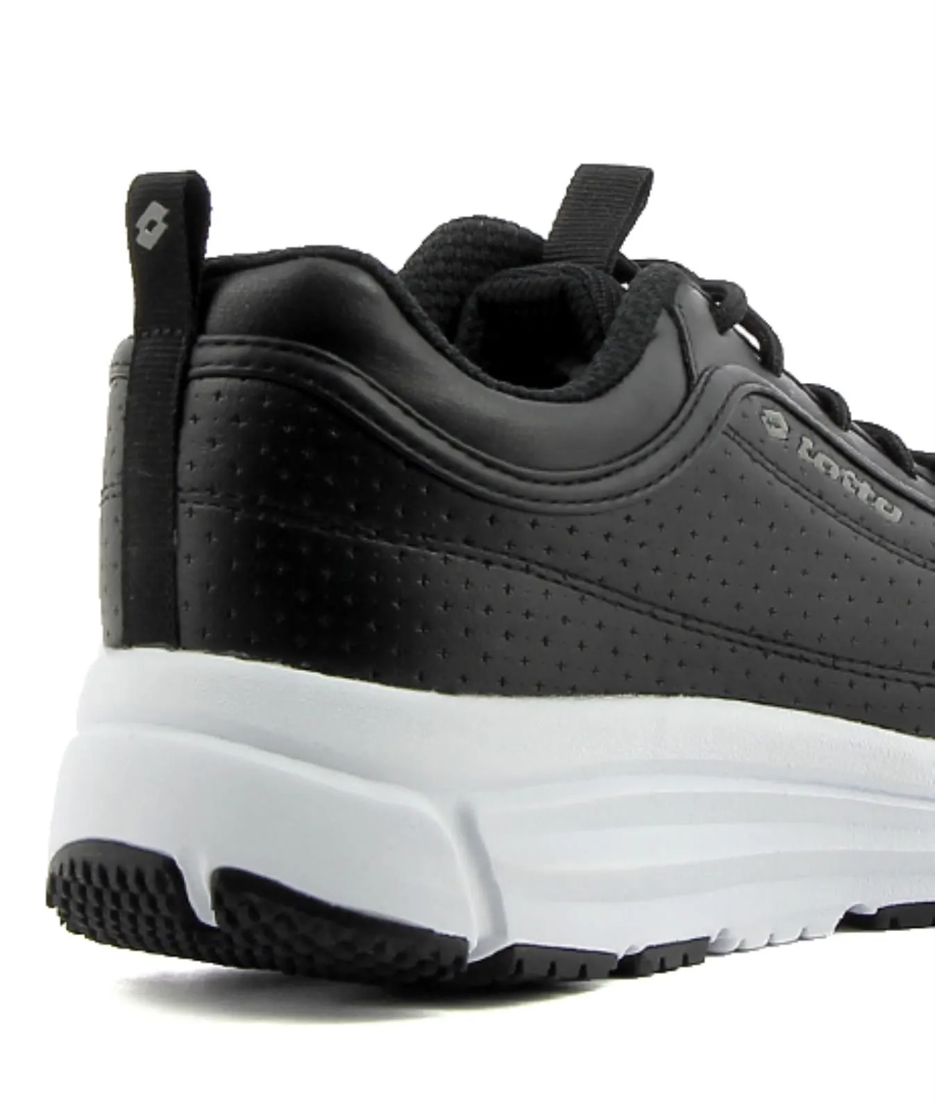 Sneakers da palestra nere donna in pelle con suola alta