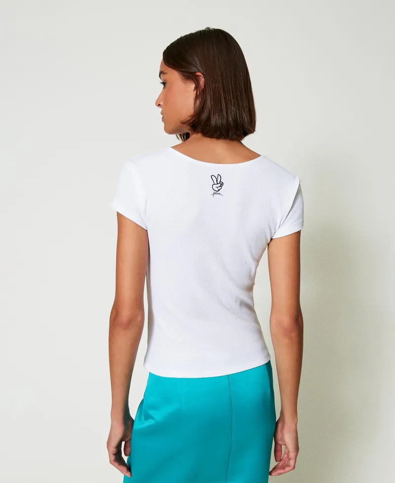 T-shirt a costine con nodo