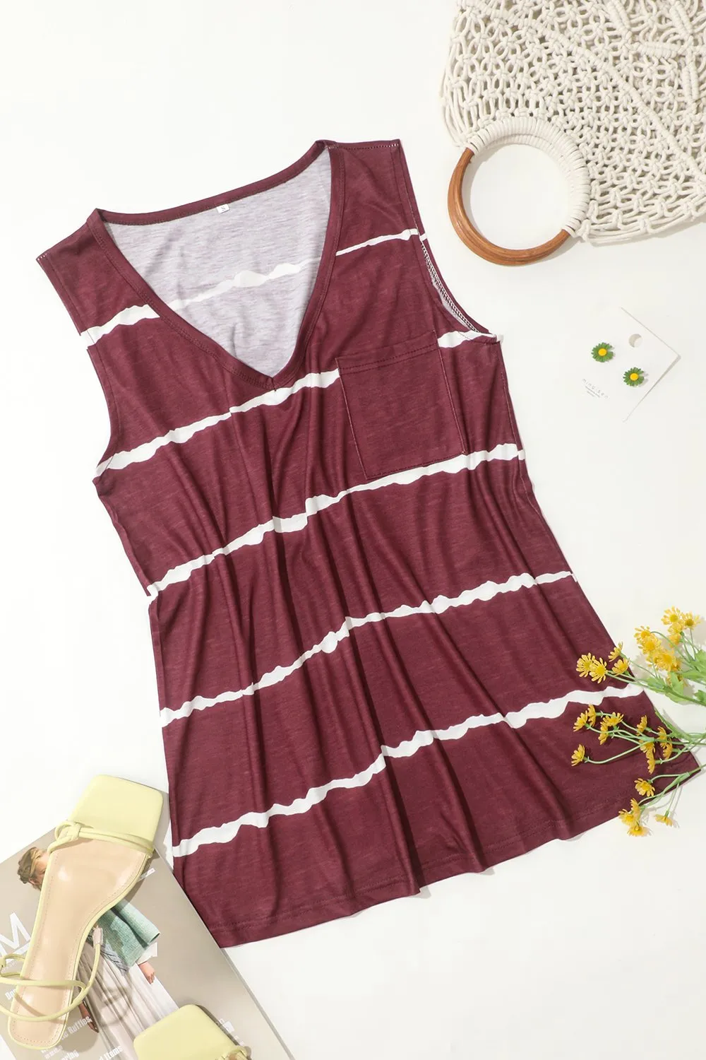 T-shirt con gilet a righe stampata