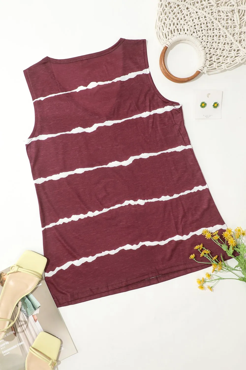 T-shirt con gilet a righe stampata